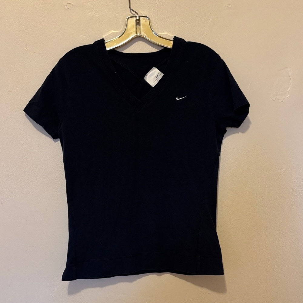 Nike Women's Black V-Neck Short Sleeve Tee